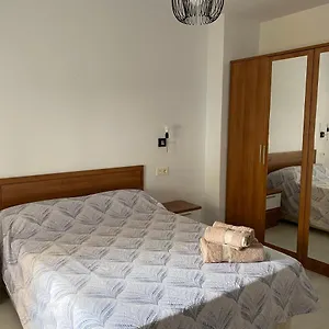  Apartment Hercules