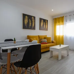 https://apartamento-el-tesoro-de-la-caleta.hotelsincadiz.net