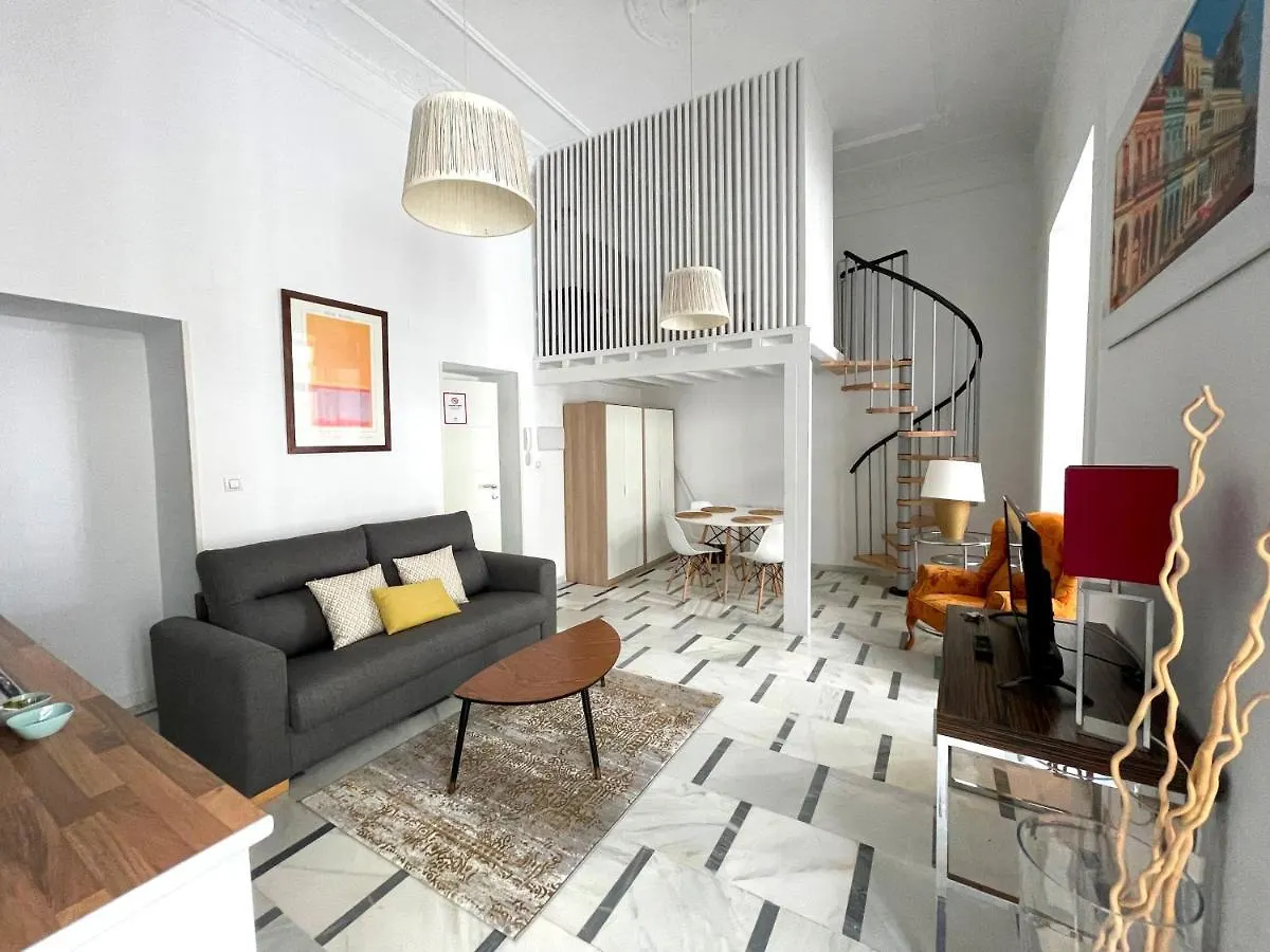 No 5 Cadiz Apartment 0*,